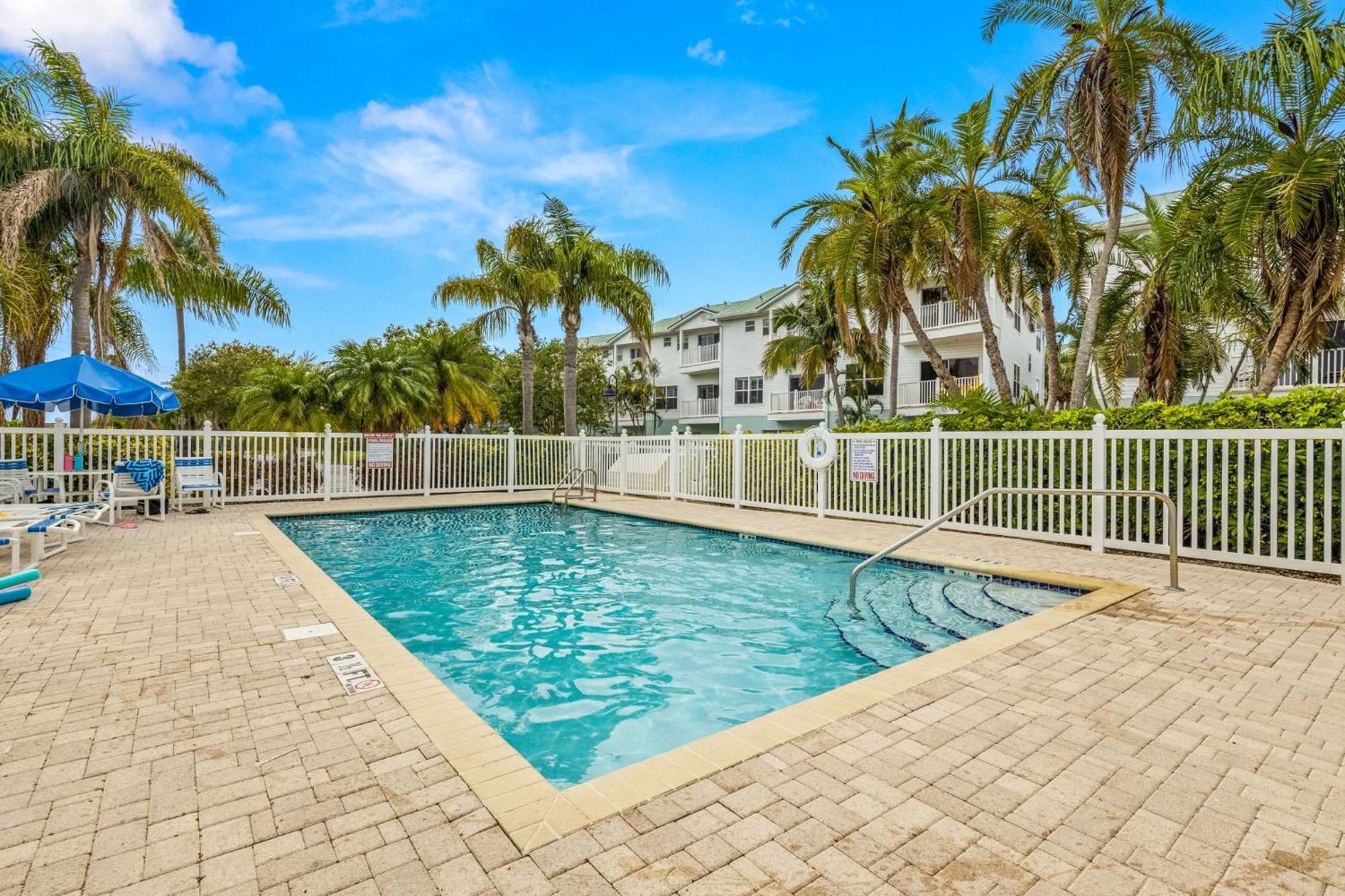 Gulf Views Pool Walk To Beach Family Friendly Clearwater Beach Eksteriør billede